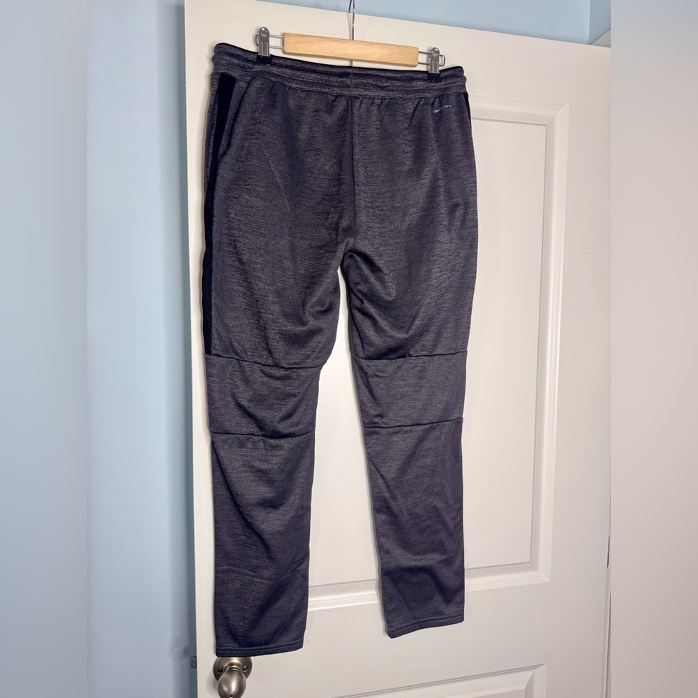 🍓6/$15🍓 Men’s Gray Large Sweatpants - Picture 4 of 4